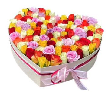 Roses Rainbow Heart Box Roses Rainbow Heart Box