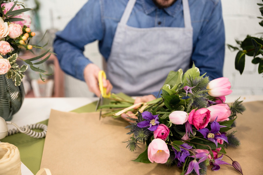 Flower Arranging: A Beginner’s Guide