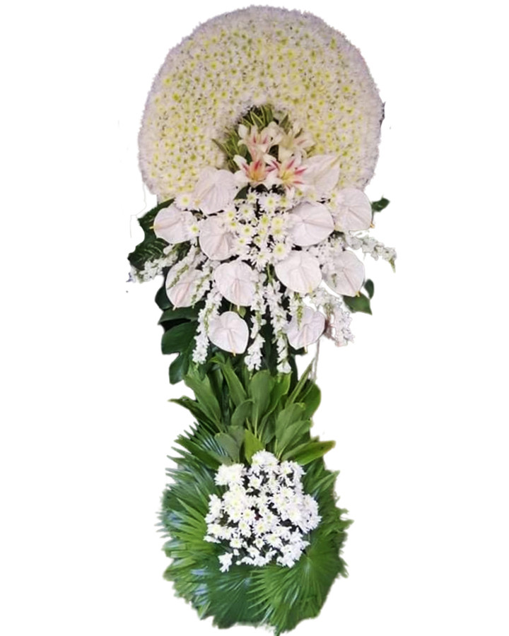 Expressing Condolences with Thoughtfully Designed Funeral Flowers