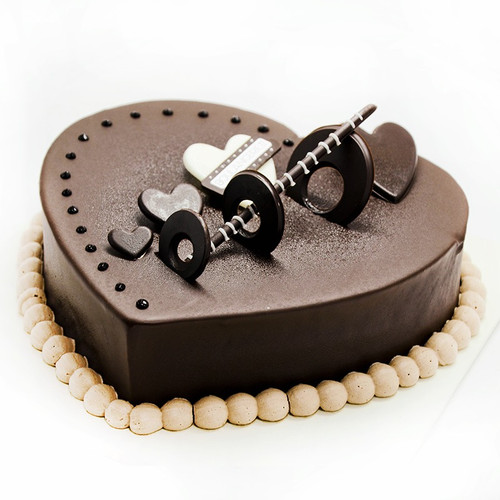 Premium Cakes Online at Kitchen Cuisine