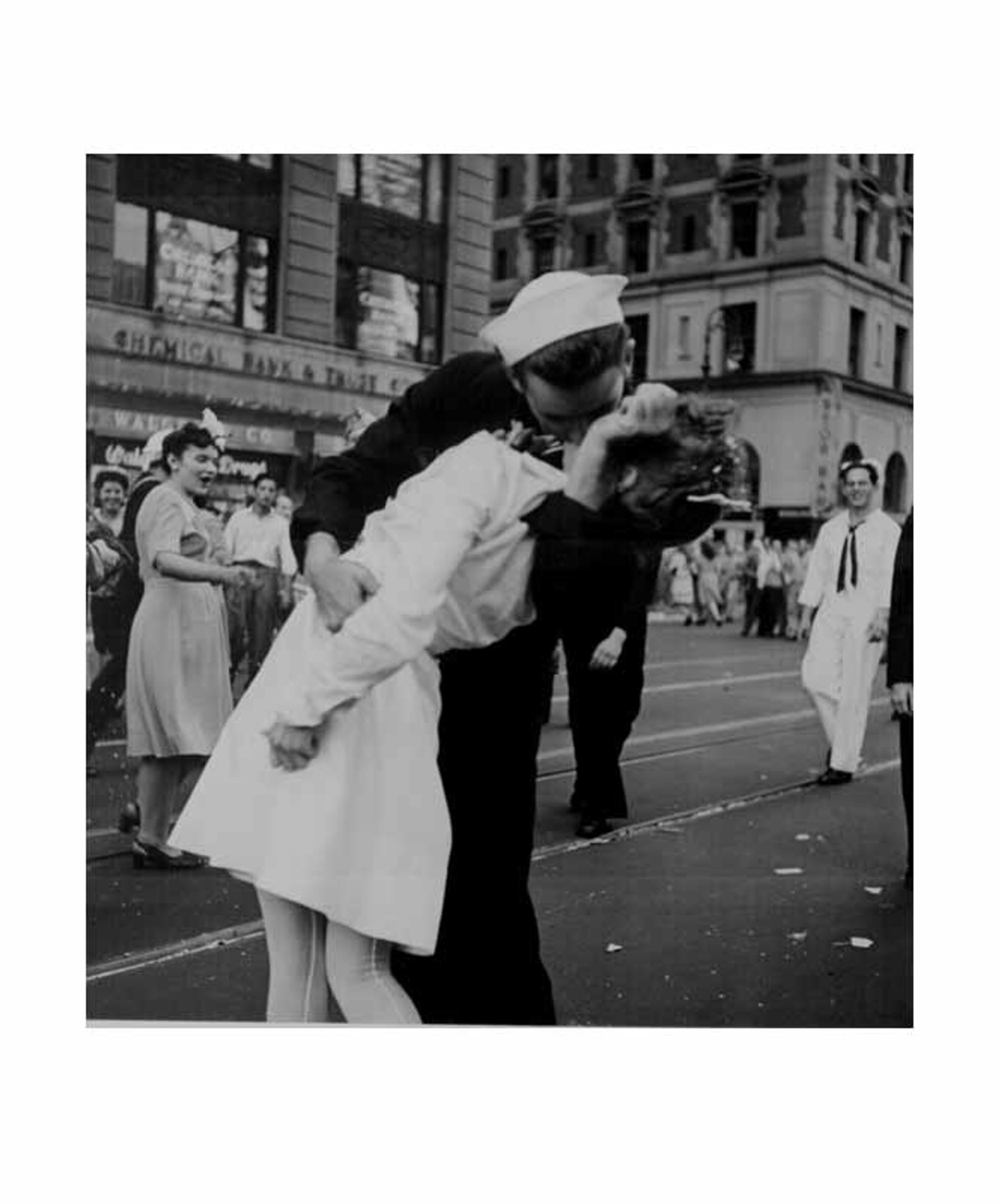 Vj Day In Times Square Kiss 18 By 24 Inch Poster The National Wwii Museum