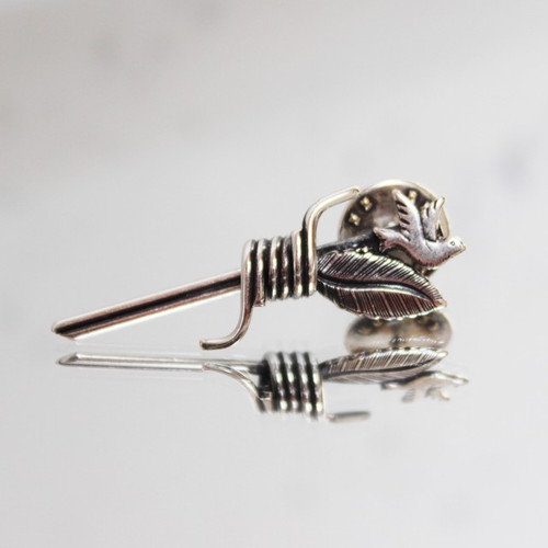 Holocaust Remembrance Pin