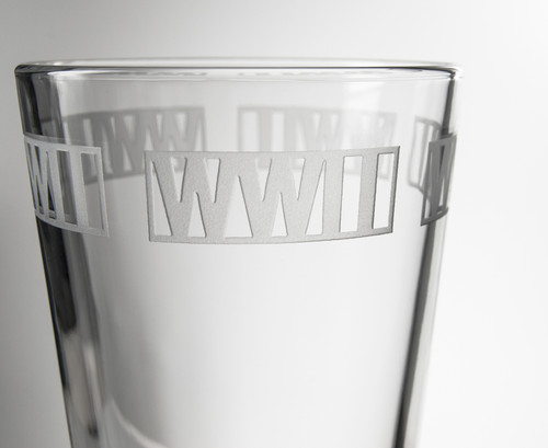 WWII Trim Pint Glass