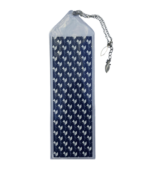 Holocaust Remembrance Bookmark/Bracelet