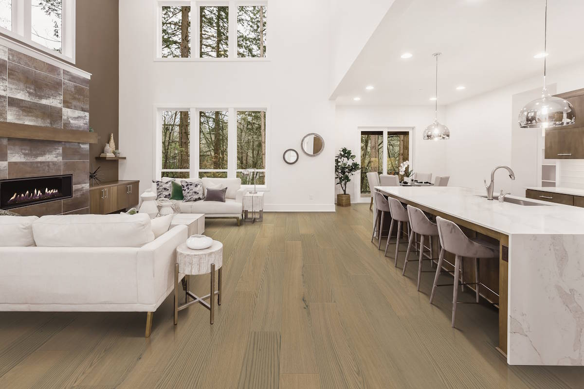DANSK Hardwood USA American Red Oak Collection: Brunswick Engineered Flooring