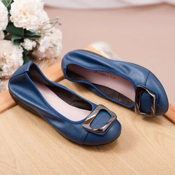 Genuine Leather Women's Flats Slip-On Loafers Moccasins Ballet Style Female Shoes Comfortable Sli-on Shoes Plus Size 41 42