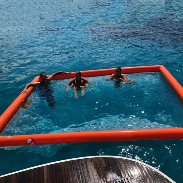 2026 Latest Hot SalesVanace Commercial Yacht Rental Inflatable Water Floating Ocean Swimming Pool with Netfactory