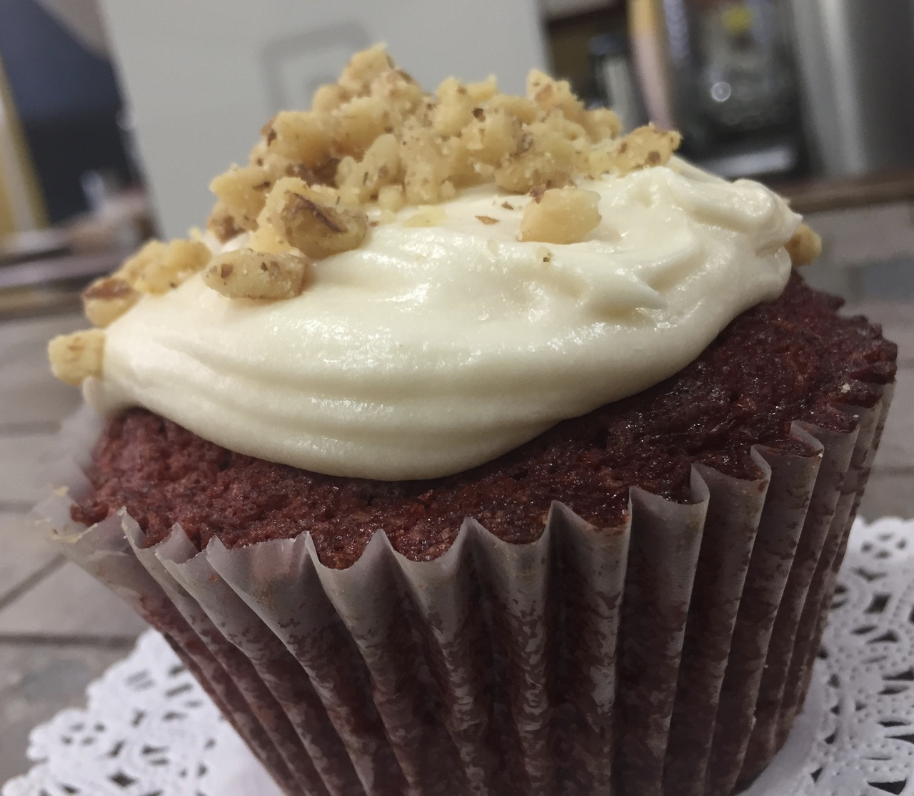 Red Velvet 4-Pack w/ Walnuts - MRTODS.COM