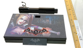 Arkham Knight: Harley Quinn - Display Stand