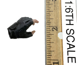 Black Widow (2021): Yelena Belova - Left Gloved Wide Gripping Hand Black Widow (2021): Yelena Belova - Left Gloved Wide Gripping Hand