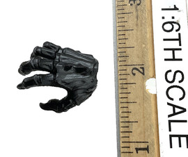 Eclipse Warrior - Right Armored Claw Hand