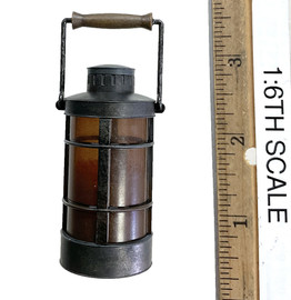 POTC: Dead Men Tell No Tales DX38: Jack Sparrow (Deluxe) - Lantern (Electronic)