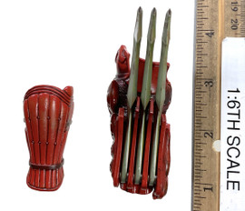 Alien vs. Predator: Akaoni Samurai Predator - Bracers w/ Blades (Articulated)