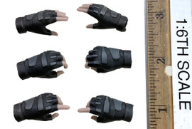 SW Toys: Valentine 2.0 - Gloved Hand Set (6)