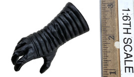 Star Wars Legends: Darth Vader (Battle-Damaged Deluxe DX45) - Right Gloved Claw Hand