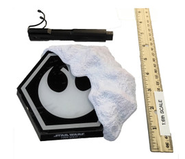 Star Wars: The Force Awakens: Han Solo - Display Stand w/ Snow Attachment