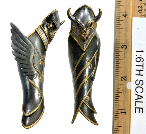 Knight of Fire (Silver) - Leg Armor