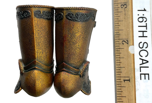 Saintess Knight (Golden) - Upper Leg & Knee Armor