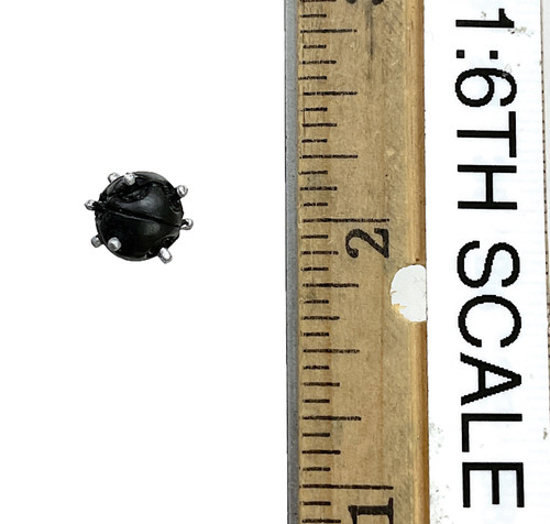 The Dark Knight Trilogy: Batman (Batman Begins) - Sticky Bombs