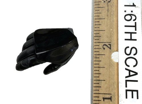 Star Wars: Obi-Wan Kenobi - Purge Trooper - Right Armored Relaxed Hand Star Wars: Obi-Wan Kenobi - Purge Trooper - Right Armored Relaxed Hand