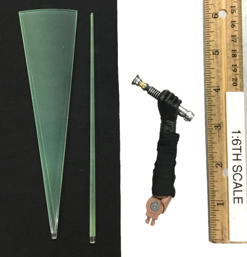 Star Wars The Mandalorian: Luke Skywalker (DX23) (Deluxe Version) - Right Forearm w/ Lightsaber (Electronic)