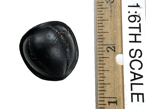 Eclipse Warrior - Shoulder Armor (Battle-Damaged)