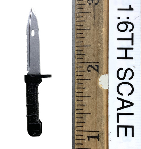 Female Assassin Maid Michelle - Combat Knife