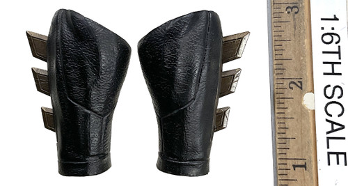 Batman v Superman: Batman 2.0 (Deluxe Version)  - Bat Bracers Batman v Superman: Batman 2.0 (Deluxe Version)  - Bat Bracers
