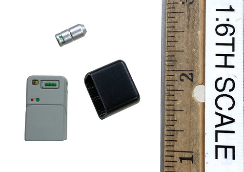 Star Trek: The Next Generation: Dr. Beverly Crusher - Medical Tricorder w/ Scanner