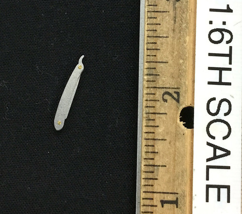 WWII German WH Medic Officer Candidate "Groger" - Surgical Razor (Opens)