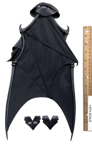 Batman Returns: Batman (Deluxe Version 2.0) - Wing Suit