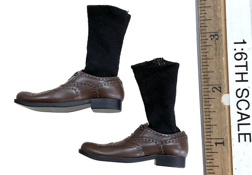 The Dark Knight Trilogy: Batman Armory w/ Bruce Wayne 2.0 - Dress Shoes w/ Socks & Ball Joints