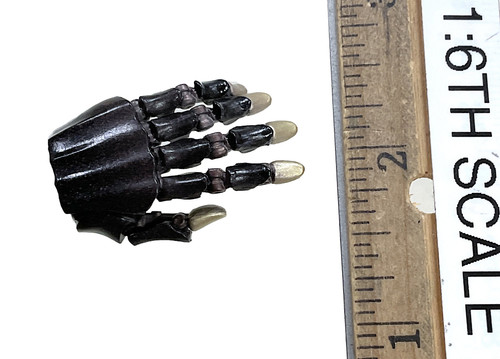 Star Wars Legends: Darth Vader (Battle-Damaged Deluxe DX45) - Left Mechanical Relaxed Hand