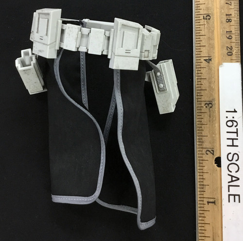 The Clone Wars: Clone Commander Wolffe - Belt w/ Holsters & Command Skirts