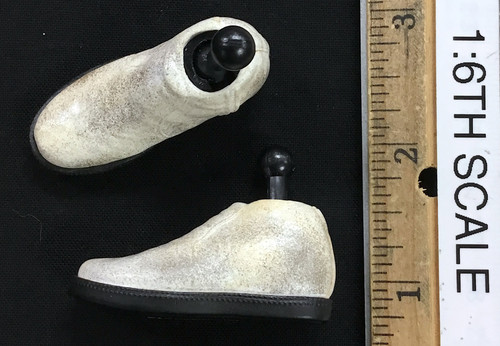 Star Wars: The Mandalorian & Grogu - Imperial Remnant Stormtrooper (Deluxe Version) - Boots w/ Ball Joints
