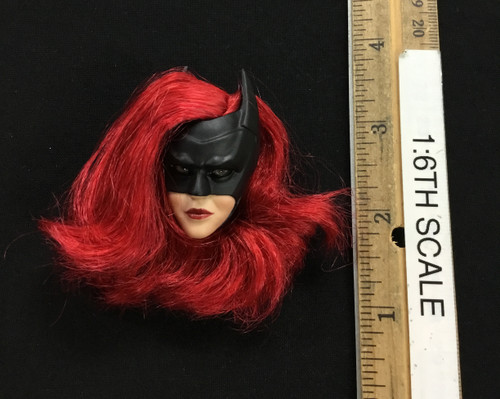 SW Toys: Lady Bat - Head (Serious Expression) (No Neck Joint)