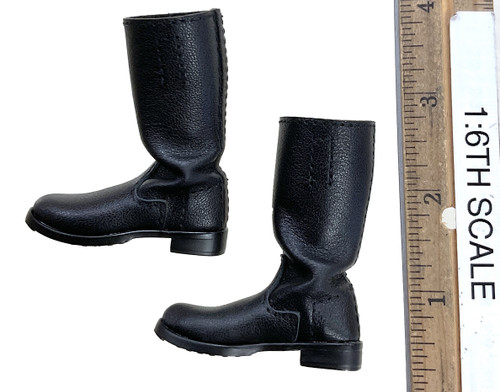 WWII German Infantry in Wachmantel 1943 - Boots w/ Ball Joints