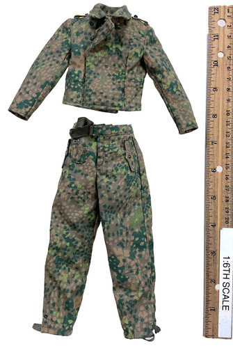 WWII German 9th Panzerdivision “Hohenstaufen” - Uniform (Dot Pattern)