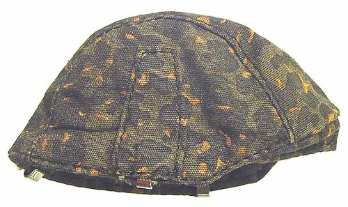 Remy Schrijnen - Camo Helmet Cover