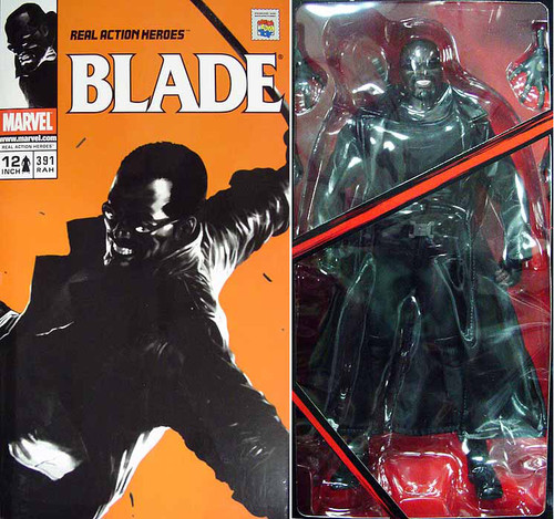 Blade - Boxed 12" Figure (RAH Comic Version)