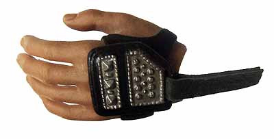 Prince of Persia: Prince Dastan - Left Gloved Open Hand