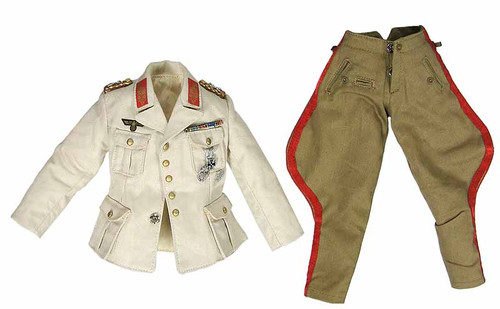 Erwin Rommel: Desert Fox - Uniform