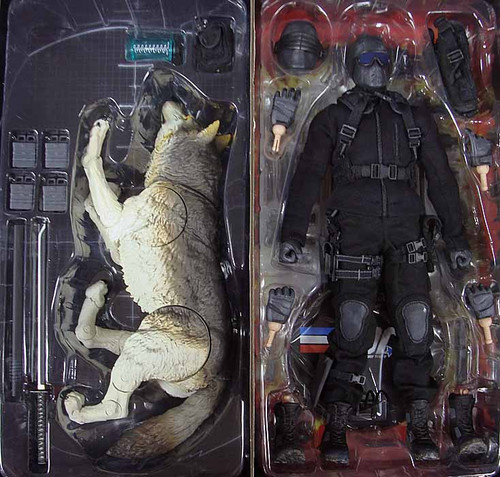 G.I. Joe: Snake Eyes & Timber - Boxed Figure