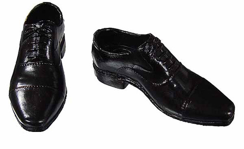 VC: Men's Suits - Black Dress Shoes (No Ball Joints)