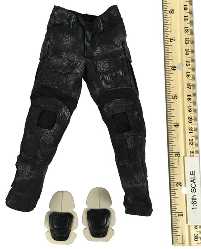 Black Python Camo Combat Suit Set - Pants w/ Knee Pads
