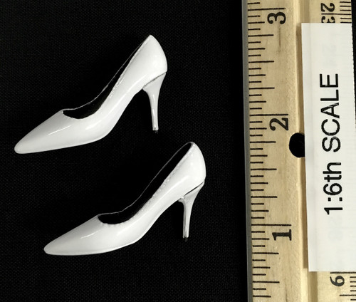 Bare Shouldered Evening Dress - High Heels (White)