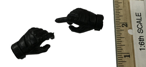 S.W.A.T. Assaulter - Gloved Trigger Hands