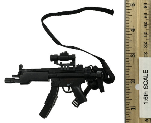 S.W.A.T. Assaulter - SMG Machine Gun