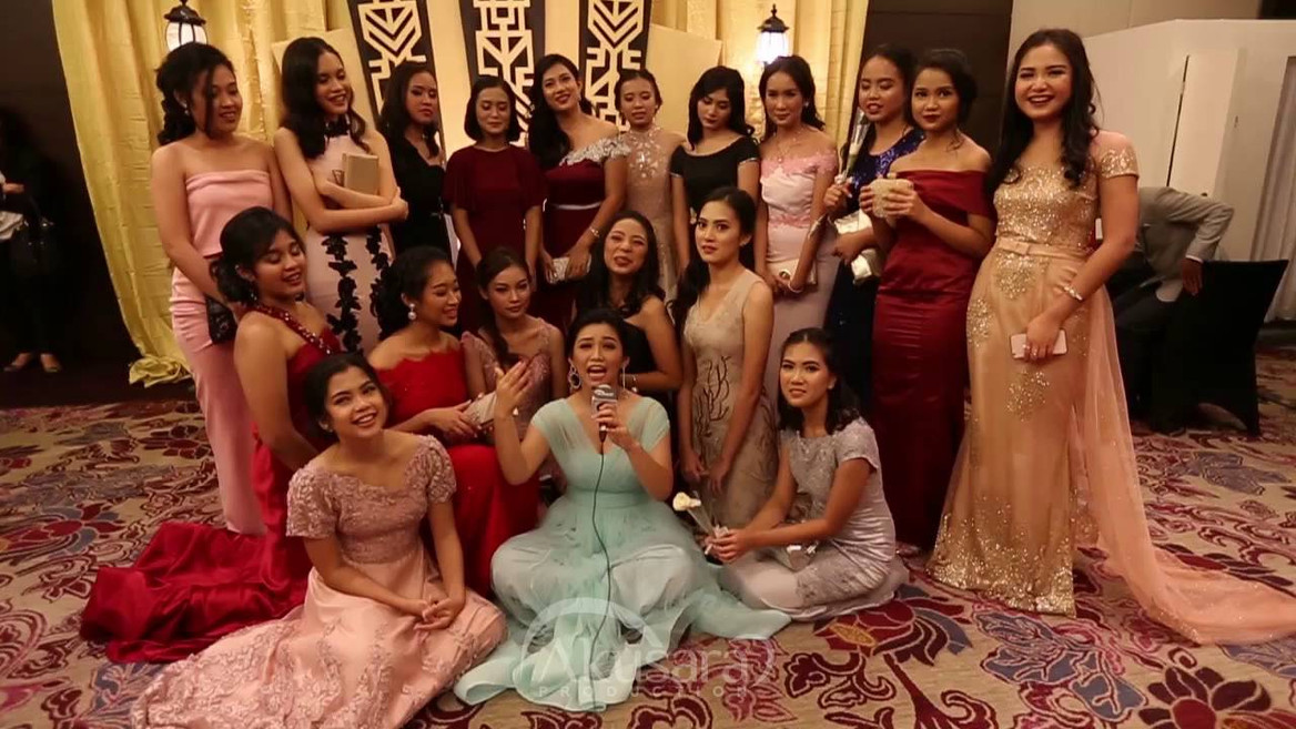 The Most Important Thing…… the Fitting of Your Prom Dress