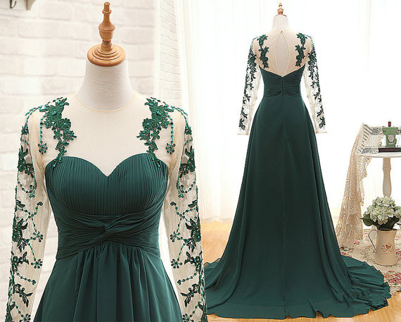 Top 5 Sexy And Elegant Green Prom Dress With Affordable Price